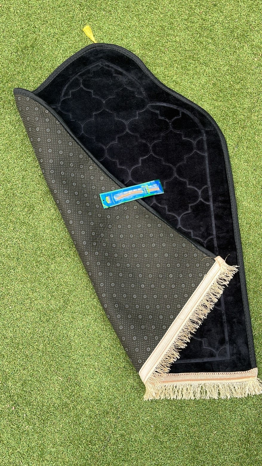 Tapis de prière haut de gamme velours noir - Siwak offert