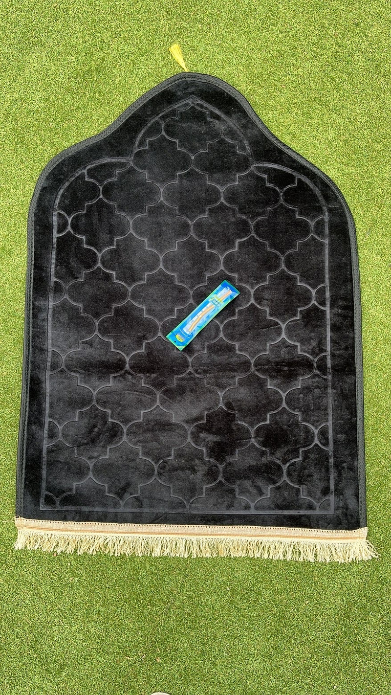 Tapis de prière haut de gamme velours noir - Siwak offert
